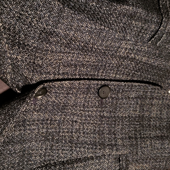 Ann Taylor Loft blazer in a size 6. Excellent condition. It is blue and black - Picture 8 of 8